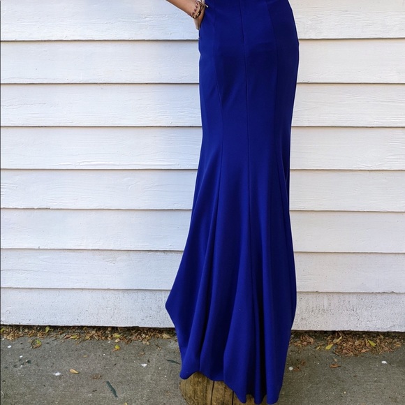 XSCAPE Gown - Picture 3 of 4